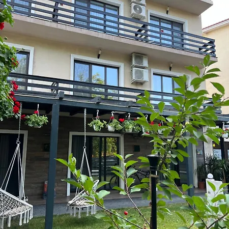 Clb Гостевой дом 3*